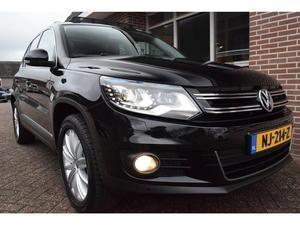 Volkswagen Tiguan 2.0 TSI 132kw 180pk DSG SPORT&STYLE 4MOTION Xenon Ecc Pdc Leer Trekhaak Panoramadak Navigatie