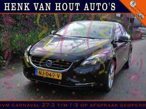 Volvo V40 2.0 D3 Momentum