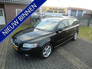 Volvo V50 1.6 D2 Business Pro Edition Trekhaak Leer Navi Ecc Lmv Pdc enz.