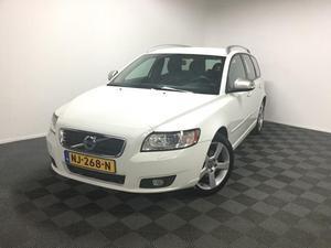 Volvo V50 1.6 D2 S S R-Design Pro Edition Navigatie, Leer, Lmv 17 inch, Xenon