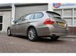 BMW 3-serie Touring 318I BUSINESS LINE * NAVI * 2 sets VELGEN *