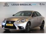 Lexus IS 300h First Edition Premium Navigatie, Parkeersensor, LED koplampen, Trekhaak