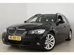 BMW 3-serie Touring 325i 6-CILINDER HIGH EXECUTIVE M-SPORT ECC CRUISE PDC LMV17