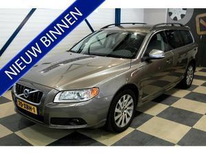 Volvo V70 bjr 2012 2.0 D3 5-CIL 120kW 163pk 6-bak LIMITED CLIMA   CRUISE   ADAPT.BI-XENON   NAVI SENSUS   LEER