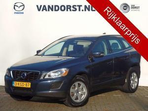 Volvo XC60 2.0 D4 MOMENTUM GT AUTOMAAT | RIJKLAARPRIJS |