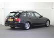 BMW 3-serie Touring 318I BUSINESS LINE *GROOT DVD navigatie  ECC  Cruise controle  lm-velgen  Carkit* !! PERFECT