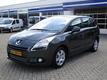 Peugeot 5008 1.6 HDi Active 7p.  Navigatie  Bluetooth  Climate control