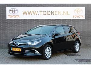 Toyota Auris 1.8 Hybrid Executive