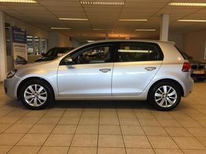 Volkswagen Golf 1.2 TSI TOUR II BLUEMOTION TRENDLINE 5DRS Navi Trekhaal Airco