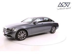 Mercedes-Benz E-klasse 350e EXCLUSIVE LEASE EDITION Comand navigatie, Parkpilot incl. achteruitrijcamera, Stoelverwarming,