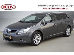 Toyota Avensis 1.8 VVT-I EXEC. BNS WAGON NAVI CAMERA TREKHAAK RIJKLAAR !