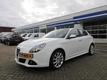 Alfa Romeo Giulietta 1.4 T Distinctive  LED NAV PDC PANO BT17`  72000 km