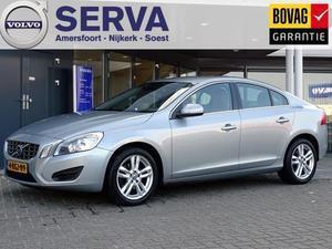 Volvo S60 T3 Momentum | Navi | Leder | Bluetooth