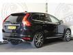 Volvo XC60 2.4 D5 R-DESIGN AUTOMAAT 5 CYLINDER NAVIGATIE XENON 20 INCH ZEER COMPLEET!!