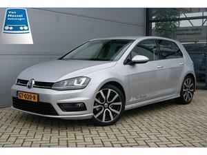 Volkswagen Golf 1.2 TSI Highline R-Line   Xenon   18``   Keyless