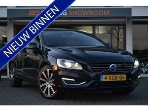 Volvo V60 2.4 D6 AWD PLUG-IN HYBRID SUMMUM Opendak Camera