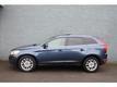 Volvo XC60 2.4D SUMMUM Panoramadak   Family line  Leer   Aut