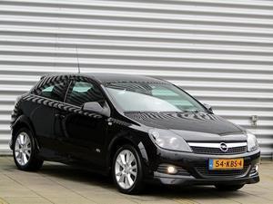 Opel Astra GTC 1.8 Cosmo OPC-LINE LEDER NAVI XENON