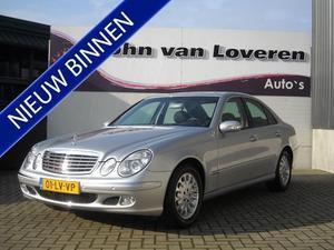 Mercedes-Benz E-klasse E 200 Kompressor Automaat Elegance met Clima   Navi   slechts 65.000 Km   Nederlandse auto.