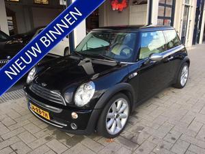 Mini One 1.6 COOPER S UITV. AIRCO L.M VELGEN