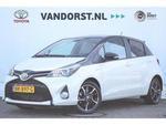 Toyota Yaris 1.5 Hybrid Dynamic Bi-Tone Special | iPod