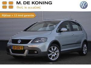 Volkswagen Golf 1.6 CROSS 102pk Navigatie, 17`LM