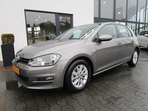 Volkswagen Golf 1.0 TSI 115pk Editon Automaat Navigatie-Automaat-L.M. Velgen