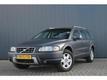 Volvo XC70 2.4 D5 MOMENTUM AUTOMAAT   AIRCO   LEDER