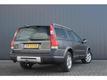 Volvo XC70 2.4 D5 MOMENTUM AUTOMAAT   AIRCO   LEDER