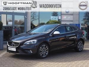 Volvo V40 D2 R-DESIGN BUSINESS SPORT 17INCH XENON PARK ASSIST NAVI