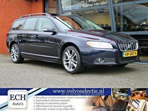 Volvo V70 D5 Automaat, Leer, Schuifdak, Adaptieve Cruise