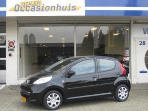 Peugeot 107 1.0 12v 5drs. Milliesim  Airco