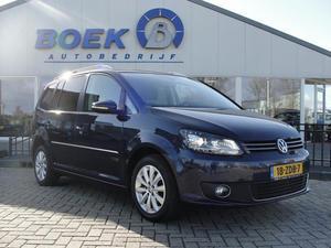 Volkswagen Touran 1.4 TSI 140PK DSG HIGHLINE NAVI ECC XENON-LED PDC TREKHAAK