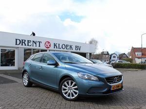 Volvo V40 1.6 T3 SUMMUM IN NIEUWSTAAT !!   LEER   XENON   NAVIGATIE   ADAPTIEVE CRUISE