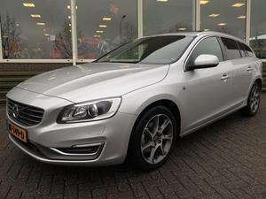 Volvo V60 2.0 D4 180 PK AUT. OCEAN RACE   SCHUIFDAK