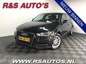 Audi A3 Sportback 1.6 TDI Attraction Pro Line Navigatie, Lmv, Pdc, Airco ECC