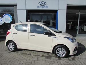 Hyundai i10 1.0I I-MOTION Companycar km.stand kan afwijken