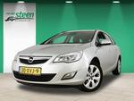 Opel Astra Sports Tourer 1.4i 100PK COSMO AIRCO CRUISE NAVIGATIE PDC LMV17 * 2 JAAR GARANTIE! *