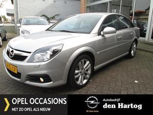 Opel Vectra GTS 2.2-16V EXECUTIVE Automaat Xenon Navi Tel