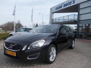 Volvo V60 D2 SUMMUM XENON MEMORY LEER BLIS ACC NAVIGATIE