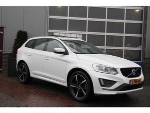 Volvo XC60 D4 R-Design Automaat  8  Intellisafe Panoramadak On Call Standkachel