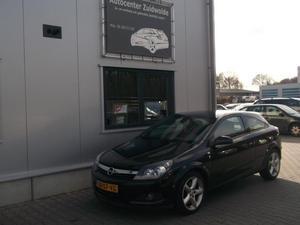 Opel Astra GTC 1.9 CDTI SPORT navi ecc cruise lmv apk nap