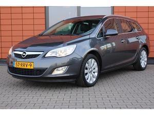 Opel Astra Sports Tourer 1.6 TURBO COSMO 180PK