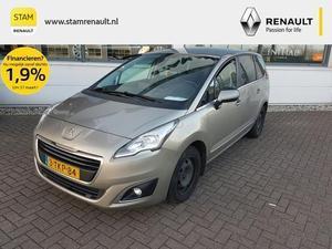 Peugeot 5008 1.6 e-HDi Blue Lease  NAV. Climate Cruise PDC 16``LMV