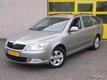 Skoda Octavia Combi 1.6 TDI 105PK GREENTECH AMBITION BUSINESS LINE BJ2012 Navi ECC LMV PDC