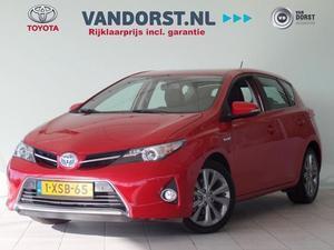 Toyota Auris 5-drs 1.8 Hybrid Executive | Navigatie | 17` L.m. velgen | Half leder |