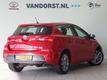 Toyota Auris 5-drs 1.8 Hybrid Executive | Navigatie | 17` L.m. velgen | Half leder |