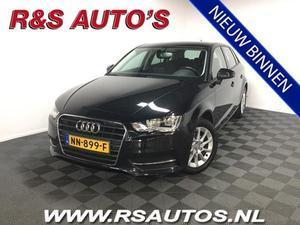 Audi A3 Sportback 1.6 TDI Attraction Pro Line Navigatie, Lmv, Pdc, Airco ECC