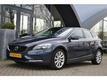 Volvo V40 1.6 D2 MOMENTUM LM velgen, navi, bluetooth