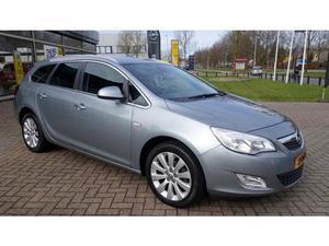 Opel Astra Sports Tourer 1.4 Turbo  140pk  COSMO ECC, Navigatie, Bluetooth,Trekhaak,Parkpilot,Elektrisch Pakket